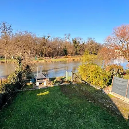 Tranqu'ill Sur Les Berges De L'ill Eschau